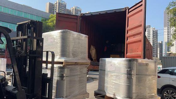 প্রিমিয়াম ডিজিটাল ল্যামিনেশনের জন্য কাগজের কার্টন প্যাকিং সহ অ-প্রতিফলিত বেসমেট টেক্সচার থার্মাল ল্যামিনেশন ফিল্ম