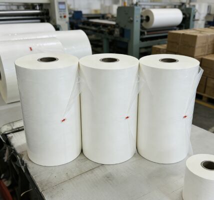 ডাবল সাইড ট্রিটমেন্ট গ্লস ল্যামিনেশন ফিল্ম, উন্নত প্যাকেজিংয়ের জন্য আর্দ্রতা-প্রমাণ এবং মাল্টিপল এক্সট্রুশন প্রক্রিয়া