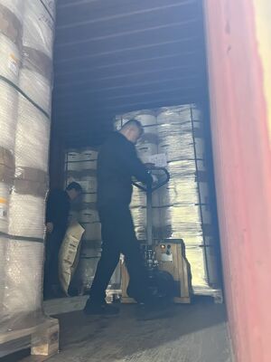 3in/76mm কোর সাইজ ল্যামিনেটিং ফিল্ম রোল ওয়াটারপ্রুফ ল্যামিনেশনের জন্য কোরিয়া থেকে ইভিএ আঠালো সহ