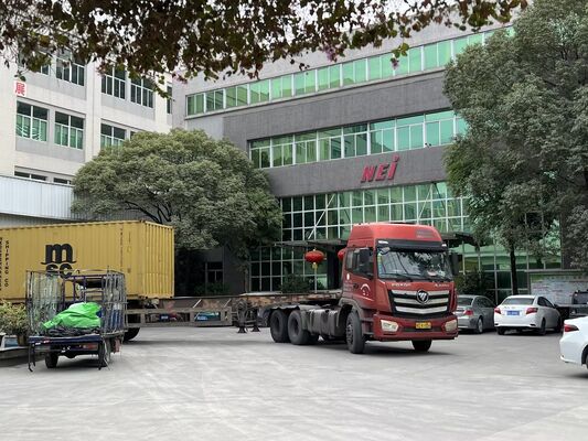 কোরিয়ার ইভিএ আঠালো সহ পিইটি থার্মাল ল্যামিনেশন ফিল্ম আর্দ্রতা-প্রমাণ সুরক্ষা এবং 130 ডিগ্রি সেলসিয়াস পর্যন্ত তাপমাত্রা প্রতিরোধের জন্য