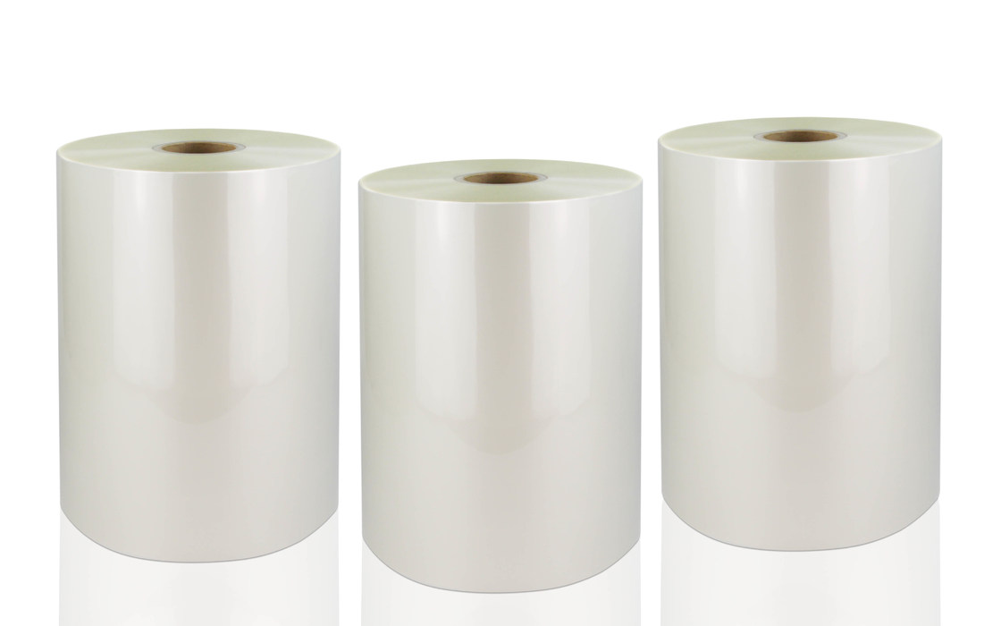 ডিজিটাল ল্যামিনেশনের জন্য 100M - 3000M দৈর্ঘ্যের সাথে 30MICRON পুরুত্ব 100% স্বচ্ছতা সম্পন্ন থার্মাল ল্যামিনেশন ফিল্ম