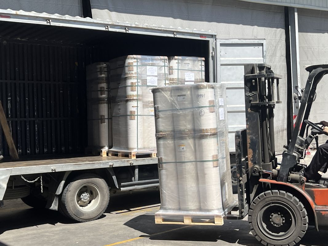 Anti Scratch Film with 100MM - 17800MM Width and 3H Surface Hardness for Bubble Free Installation