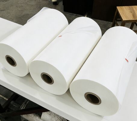 পেশাদার প্যাকেজিংয়ের জন্য খাদ্য গ্রেড ওয়াটারপ্রুফ বায়োডেগ্রেডেবল ল্যামিনেটিং ফিল্ম রোল