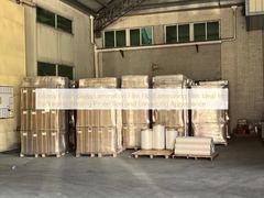 চকচকে ফিনিশ গ্লস ল্যামিনেশন ফিল্ম, গরম ল্যামিনেটিং ফিল্ম, প্যাকেজিং প্রিন্টিং সুরক্ষা এবং চেহারা বাড়ানোর জন্য আদর্শ